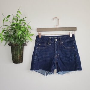 American Eagle Midi Cut Off Frayed Mid Rise Dark Wash Stretch Jean AE 2 Shorts